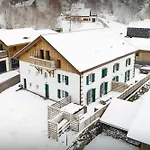 Le Refuge De Lucien - Ovo Network *